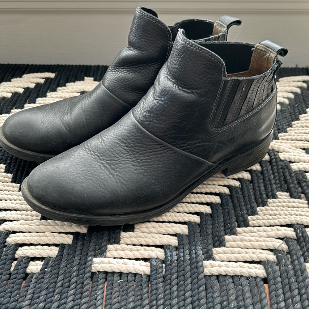 Sofft boots